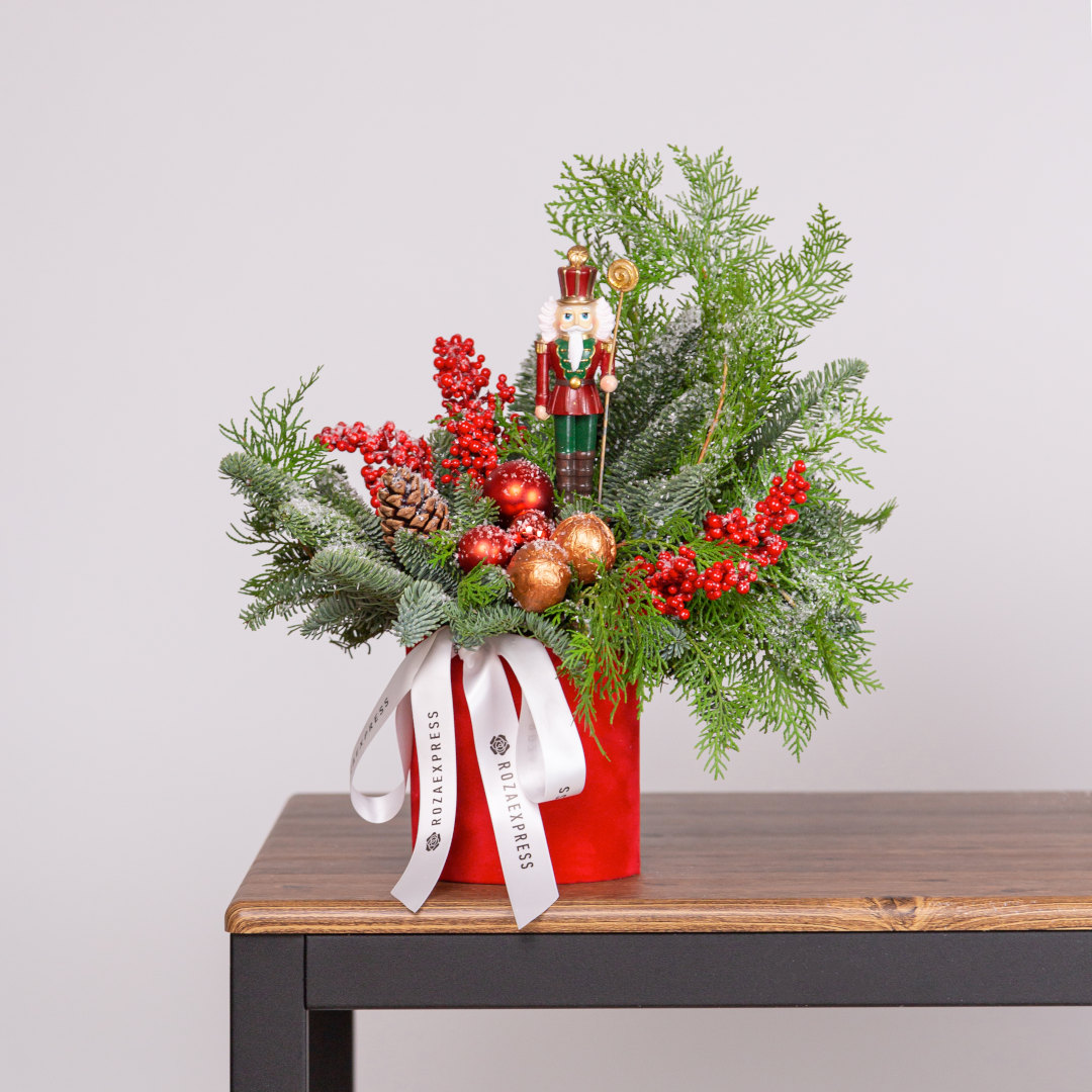 заказать букет Новогодняя композиция 26