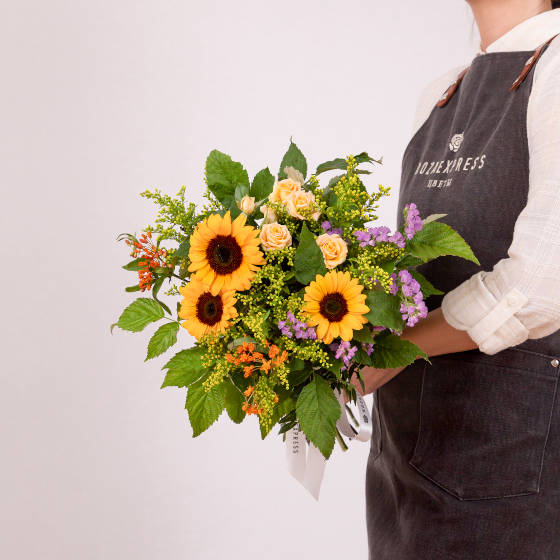 заказать букет Подсолнух мини и солидаго
