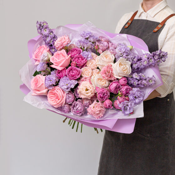 заказать букет Розы Пинк Охара и розы Мисти Баблз