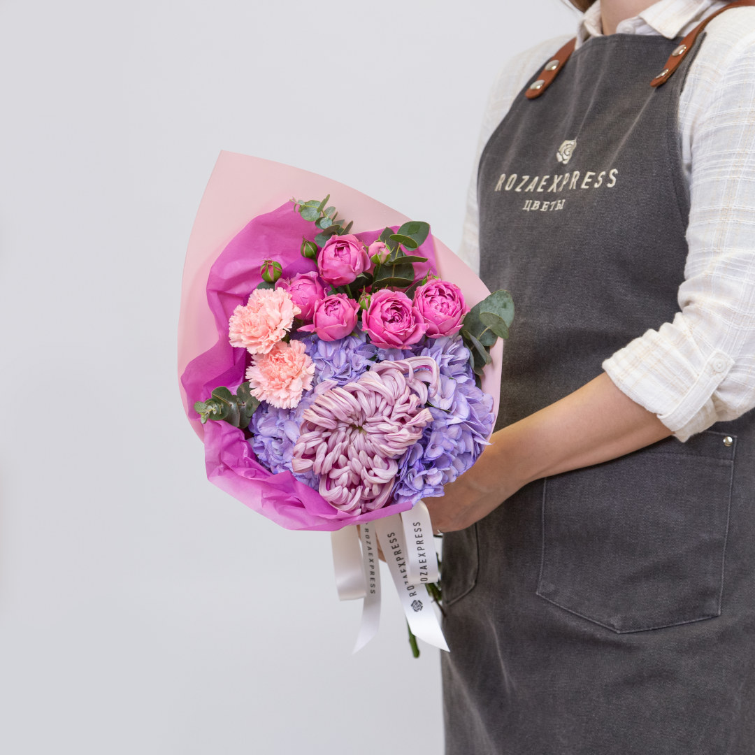 заказать букет Мисти баблз и хризантема Виена