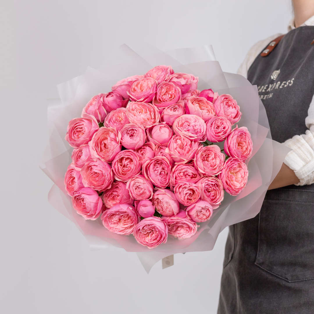 заказать букет 15 кустовых роз Сильва Пинк