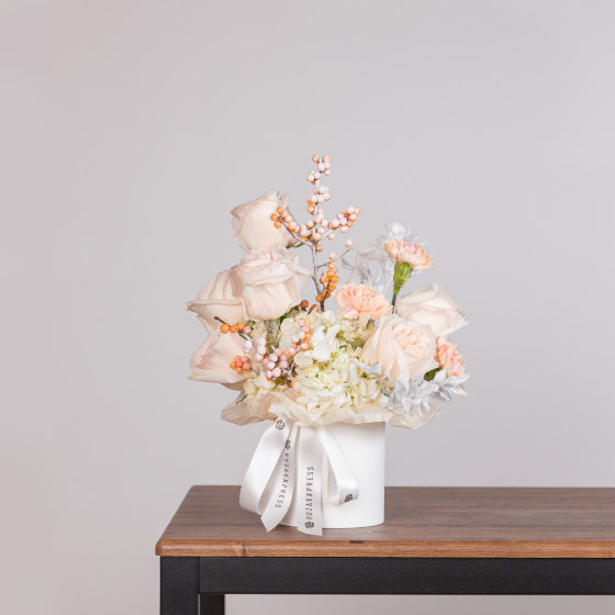 заказать букет Зимняя композиция 9