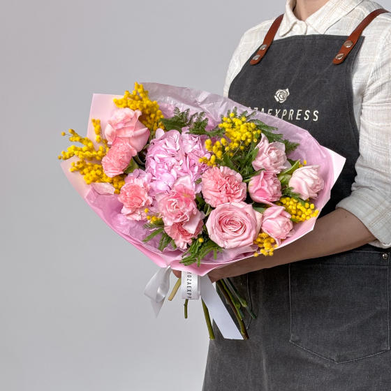 заказать букет Тюльпаны Дриммер и мимоза